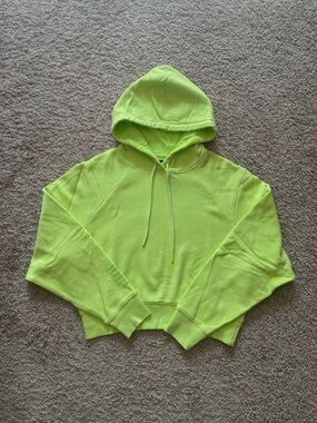 💛 UGG Neon Yellow Cropped Hoodie – Size S
